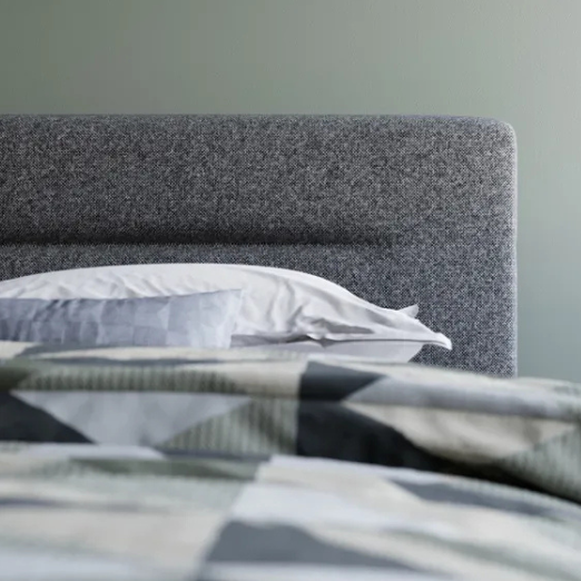 Strak hoofdbord met streep